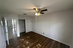 828 E Flag Ln, Kissimmee, FL 34759 - Photo 6