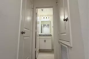 1556 Mirabella Cir, Davenport, FL 33897 - Photo 26