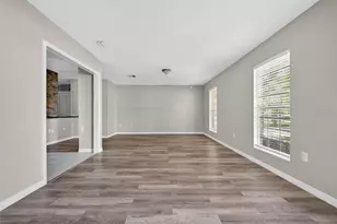 1334 Stately Oaks Dr NW, Winter Haven, FL 33881 - Photo 6