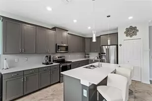 2215 Camden Park Ave, Davenport, FL 33837 - Photo 4