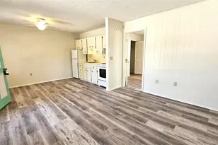 65 N Maple St, Englewood, FL 34223 - Photo 6