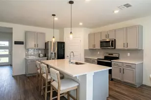 4014 Malawi Trl, Saint Cloud, FL 34772 - Photo 4