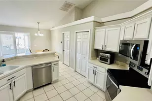 3600 Yellow Bird Ct, Saint Cloud, FL 34772 - Photo 4