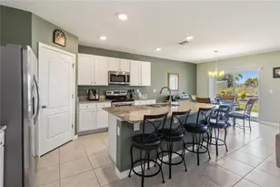 2464 White Poppy Dr, Kissimmee, FL 34747 - Photo 4