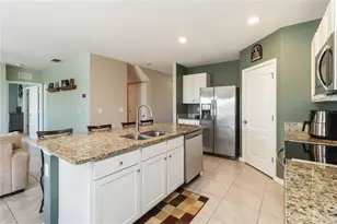 2464 White Poppy Dr, Kissimmee, FL 34747 - Photo 6