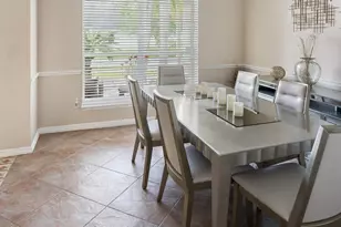 2735 Scarborough Dr, Kissimmee, FL 34744 - Photo 6