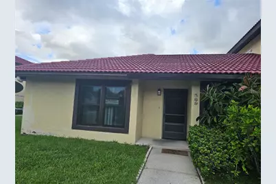 569 Hunter Circle, Kissimmee, FL 34758 - Photo 10