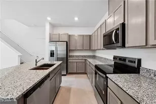 736 Overpool Ave, Davenport, FL 33896 - Photo 8