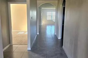 2853 Grandbury Grove Rd, Lakeland, FL 33811 - Photo 2