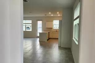 203 Bogey Dr, Davenport, FL 33896 - Photo 4