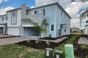 203 Bogey Dr, Davenport, FL 33896 - Photo 2