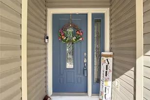 3729 Sand Pebble Dr, Valrico, FL 33596 - Photo 2