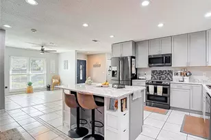 3729 Sand Pebble Dr, Valrico, FL 33596 - Photo 22