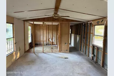 235 Oakcrest Drive, Interlachen, FL 32148 - Photo 12