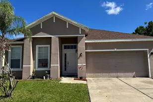877 Hacienda Cir, Kissimmee, FL 34741 - Photo 1