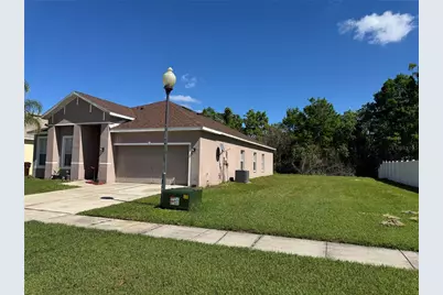 877 Hacienda Circle, Kissimmee, FL 34741 - Photo 2