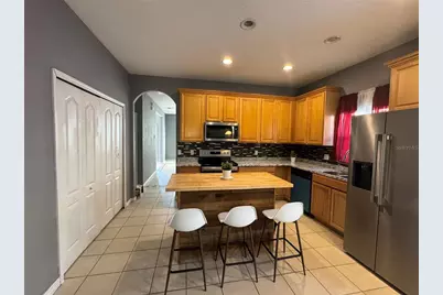 877 Hacienda Circle, Kissimmee, FL 34741 - Photo 4