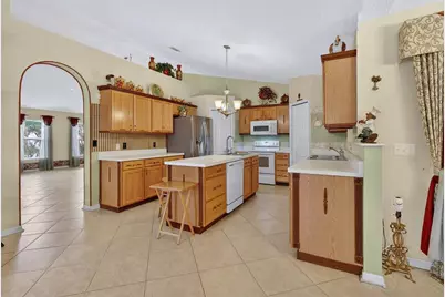 1912 Lakeview Place, Kissimmee, FL 34759 - Photo 12