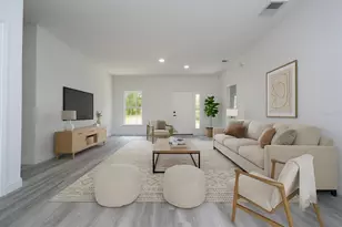 2580 Gallardia Dr, Lake Wales, FL 33898 - Photo 2