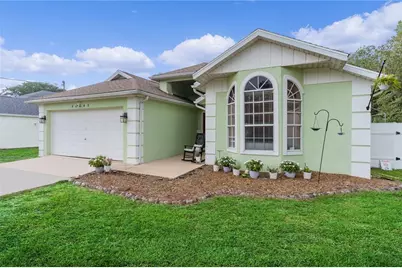 40045 Palm Street, Lady Lake, FL 32159 - Photo 4