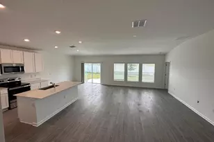 652 Trotters Dr, Eagle Lake, FL 33839 - Photo 8