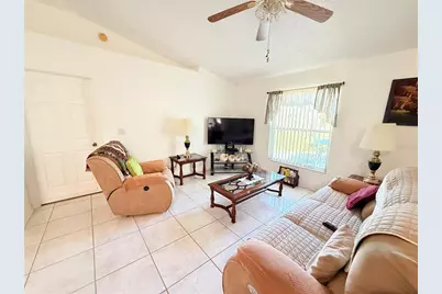 302 Miami Place, Kissimmee, FL 34759 - Photo 12