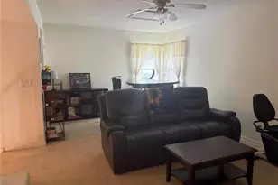 1043 Chamberlin Trail, Saint Cloud, FL 34772 - Photo 4