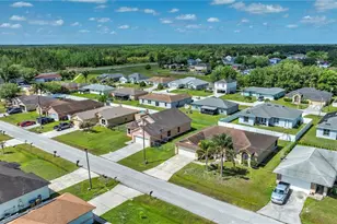 716 Versailles Ln, Kissimmee, FL 34759 - Photo 24