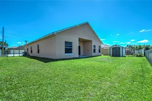 716 Versailles Ln, Kissimmee, FL 34759 - Photo 18