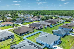 716 Versailles Ln, Kissimmee, FL 34759 - Photo 18