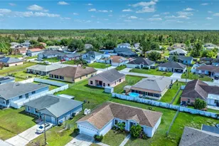 716 Versailles Ln, Kissimmee, FL 34759 - Photo 16