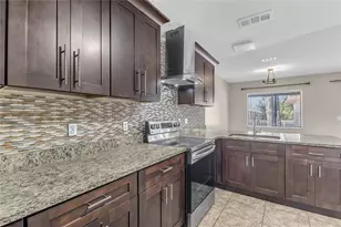 7316 Radiant Cir, Orlando, FL 32810 - Photo 12