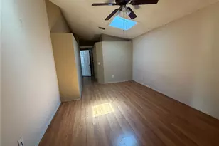 2604 Spring Hill Dr, Kissimmee, FL 34743 - Photo 8