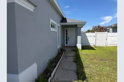 2604 Spring Hill Dr, Kissimmee, FL 34743 - Photo 2