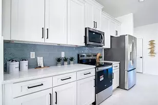 422 Eisenhower Blvd, Lehigh Acres, FL 33974 - Photo 12