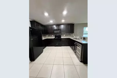 2121 Hibiscus Place, Kissimmee, FL 34759 - Photo 6
