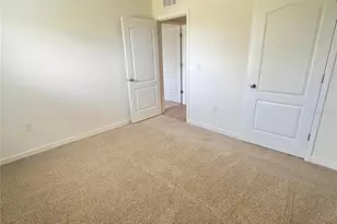 2085 Walnut Crk Dr, Kissimmee, FL 34744 - Photo 12
