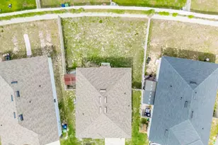 265 Meadowbrook Blvd, Winter Haven, FL 33881 - Photo 2
