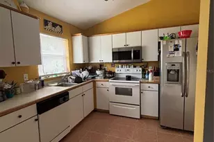 4250 Worthington Pl, Mascotte, FL 34753 - Photo 6