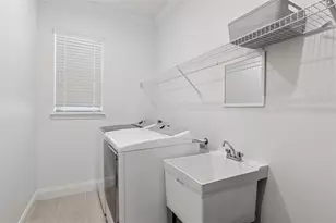 10734 Belle Maisons Dr, Orlando, FL 32832 - Photo 42