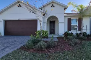 1772 Stamen Dr, Kissimmee, FL 34744 - Photo 2