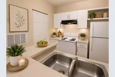 2652 Robert Trent Jones Drive #534, Orlando, FL 32835 - Photo 6