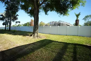 15509 Markham Dr, Clermont, FL 34714 - Photo 4