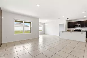 5636 Westerly Breeze Pl, Saint Cloud, FL 34771 - Photo 6