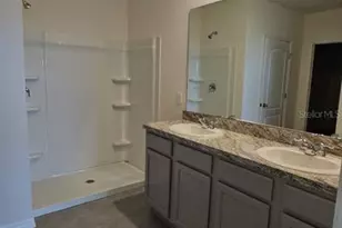 812 Auburn Grv Ct, Auburndale, FL 33823 - Photo 8