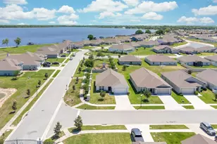 205 Arbuthnot St, Winter Haven, FL 33881 - Photo 4