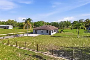 29 Coyer Rd, Haines City, FL 33844 - Photo 2