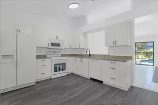 9011 Chapman Oak Ct, Windermere, FL 34786 - Photo 8
