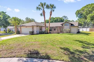 9011 Chapman Oak Ct, Windermere, FL 34786 - Photo 2