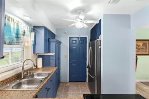 1566 Providence Blvd, Deltona, FL 32725 - Photo 8